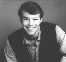 Michael Lee - Photo 2